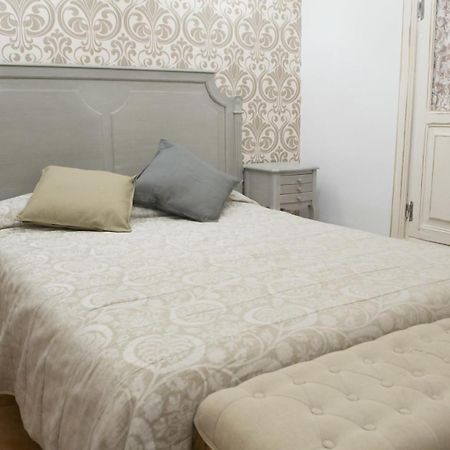 Apartamenticos Plaza Las Armas II Zaragoza Exterior foto